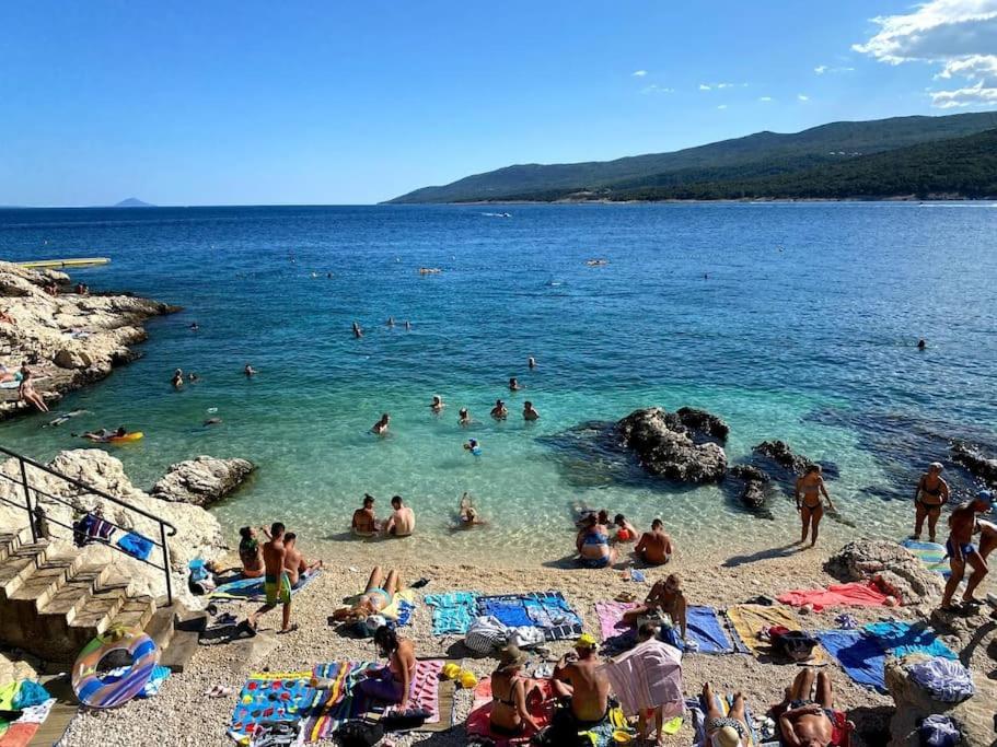 Studio Vesna With A Terrace And Sea View Rabac Exterior photo