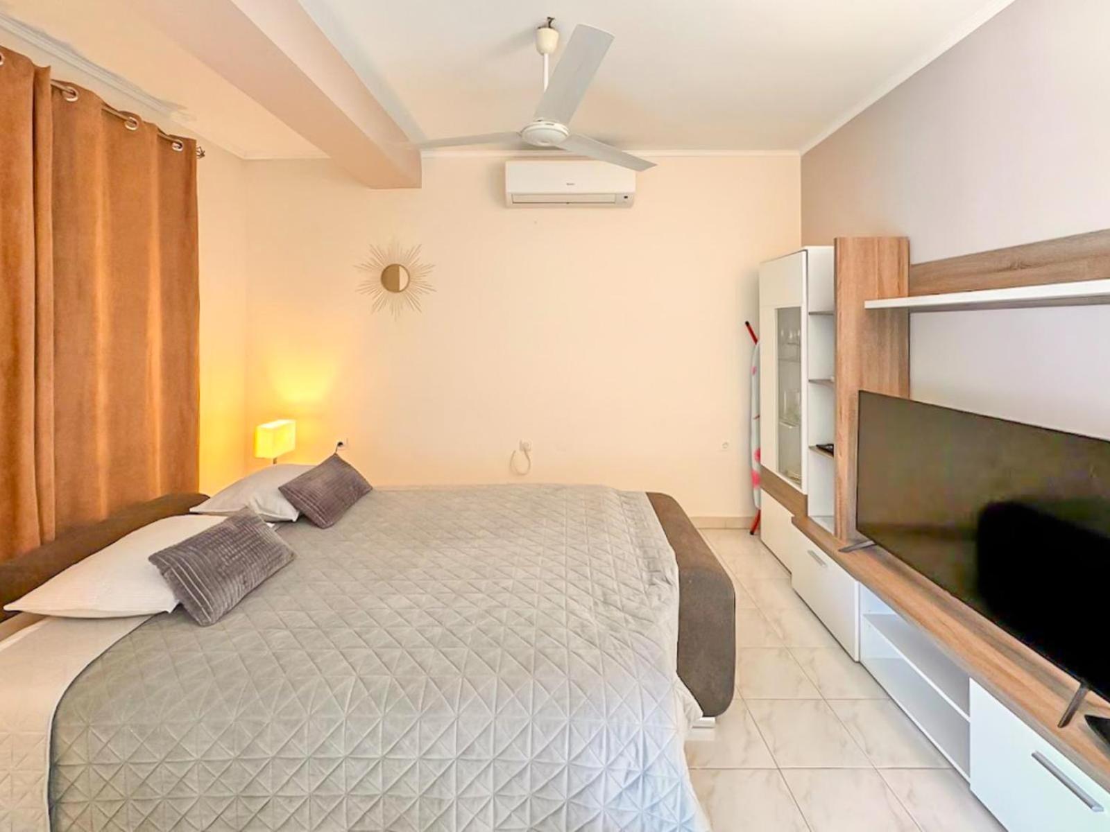 Studio Vesna With A Terrace And Sea View Rabac Exterior photo